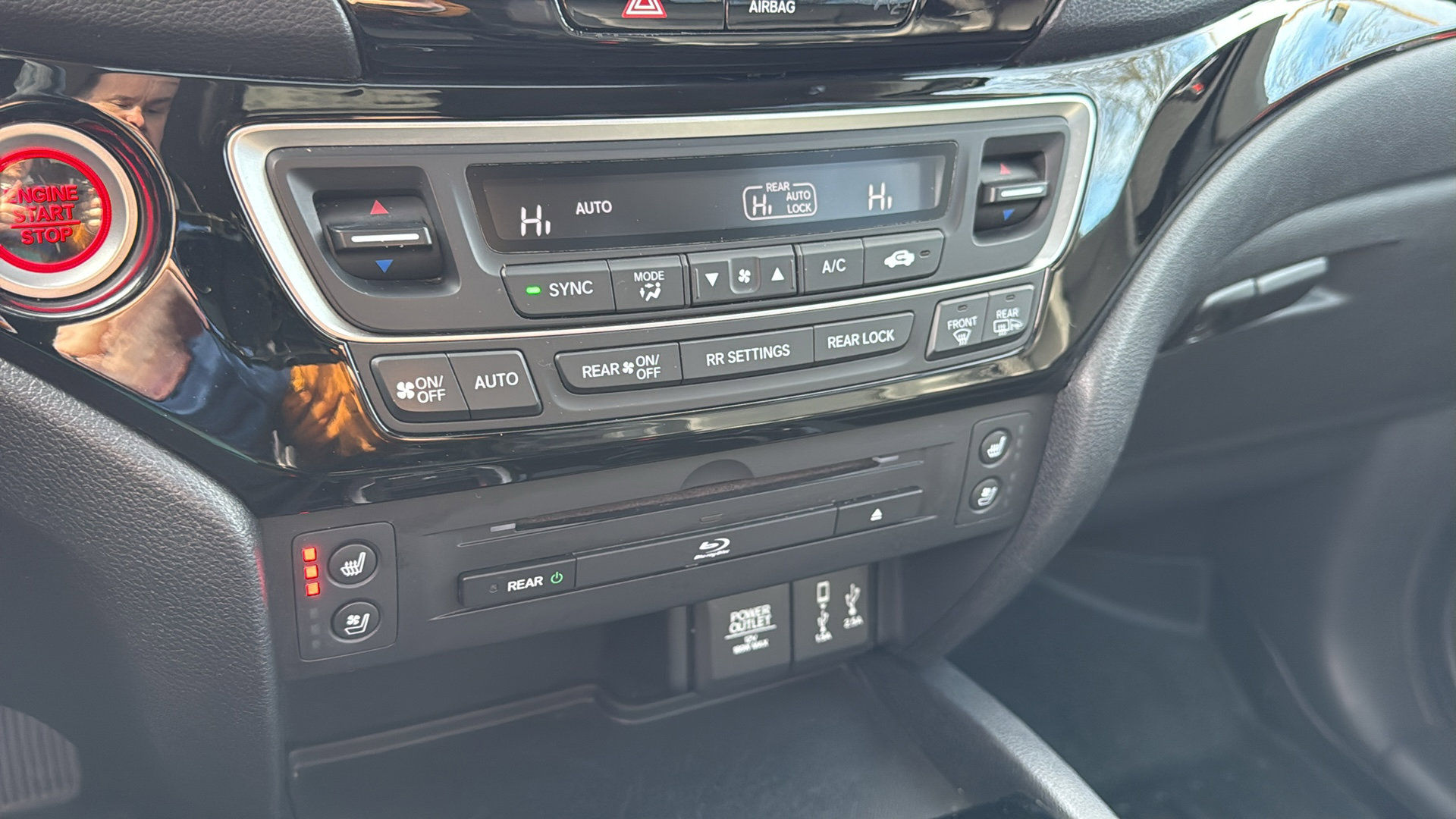 Used 2017 Honda Pilot Elite image 22