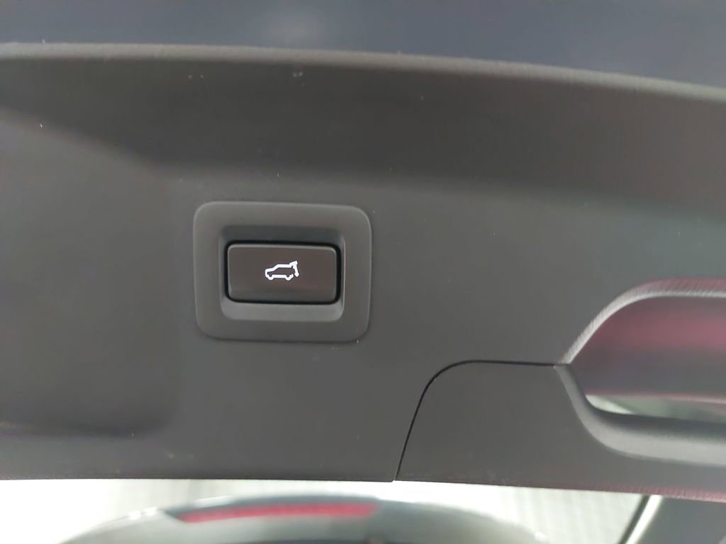 Used 2023 MAZDA CX-9 Carbon Edition image 18