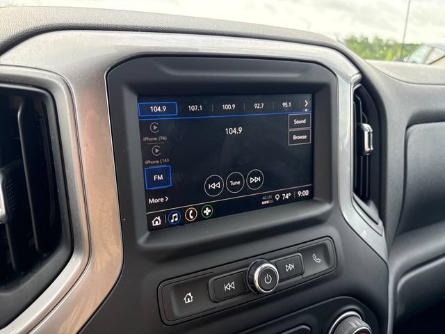Used 2022 Chevrolet Silverado 1500 Custom Trail Boss AWD/4WD image 14