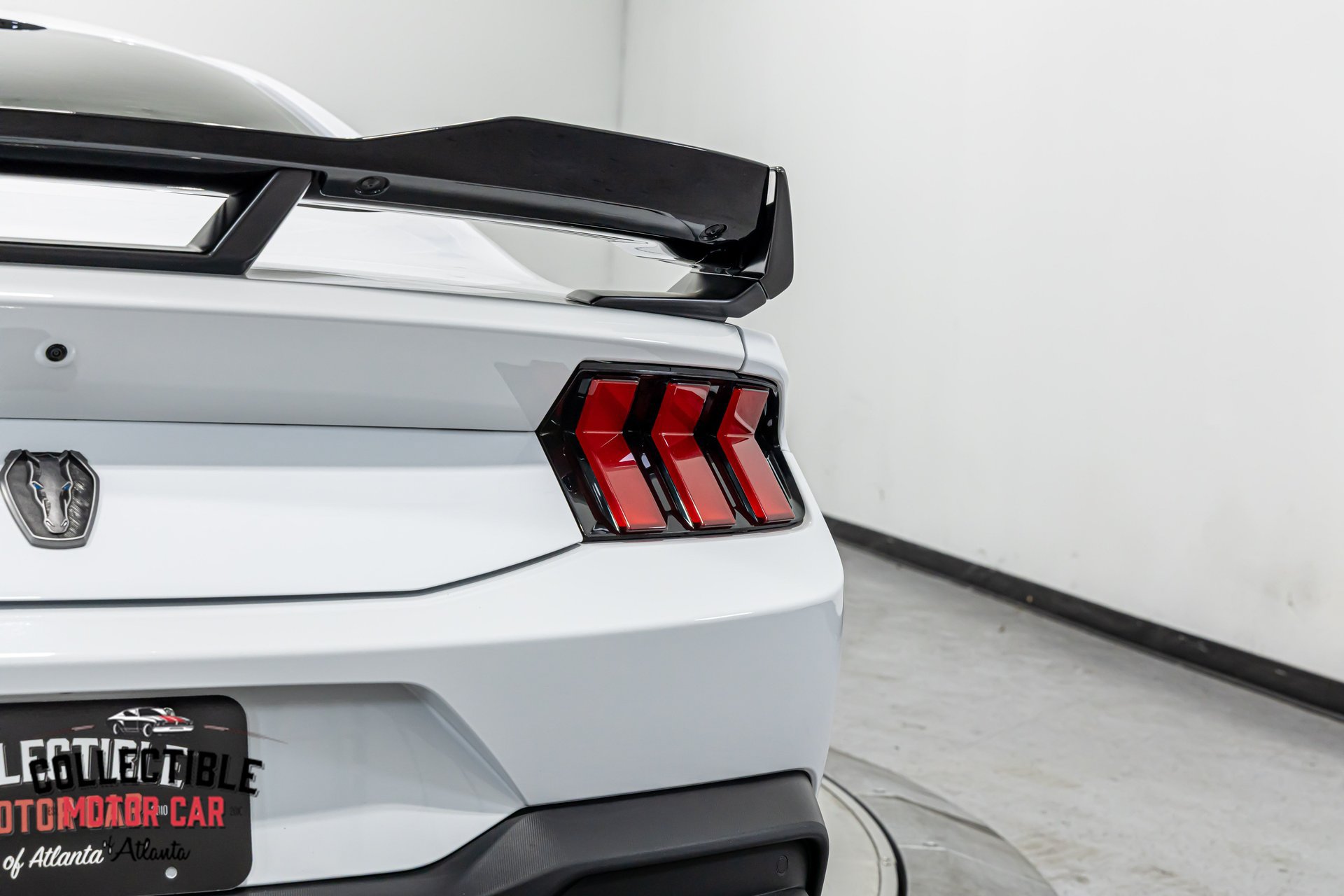 Used 2024 Ford Mustang Dark Horse w/ Dark Horse Handlin Package RWD image 58