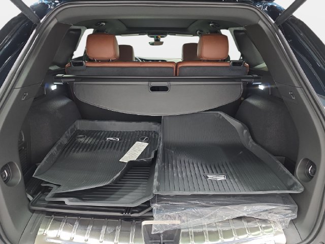 New 2026 Cadillac XT5 Premium Luxury w/ Driver Assist Package AWD/4WD image 30