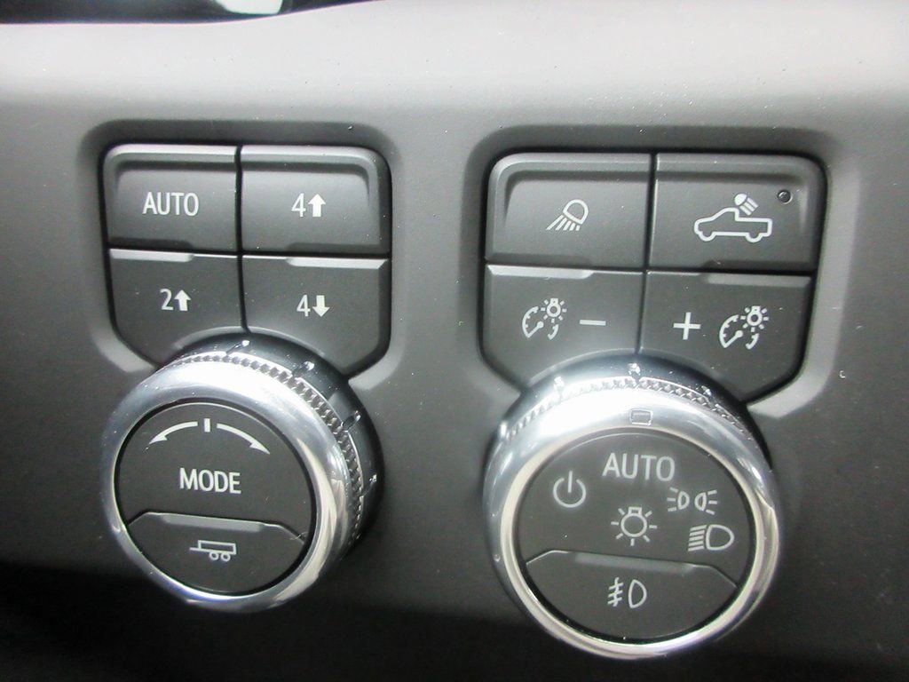 New 2026 GMC Sierra 3500 Denali w/ Denali Reserve Package image 18