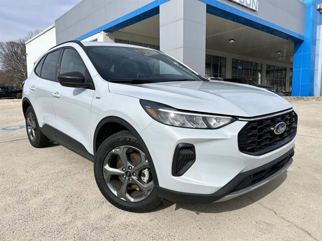 Used 2025 Ford Escape ST-Line image 2