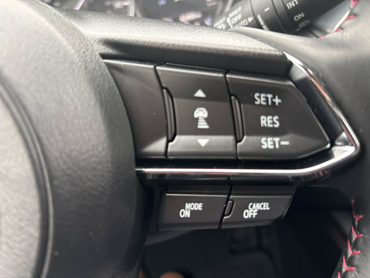 Used 2025 MAZDA CX-5 Carbon Edition image 13