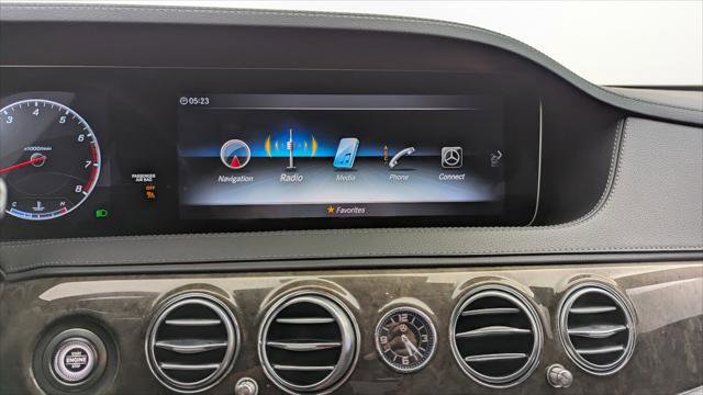 Used 2020 Mercedes-Benz S 450 Sedan image 28