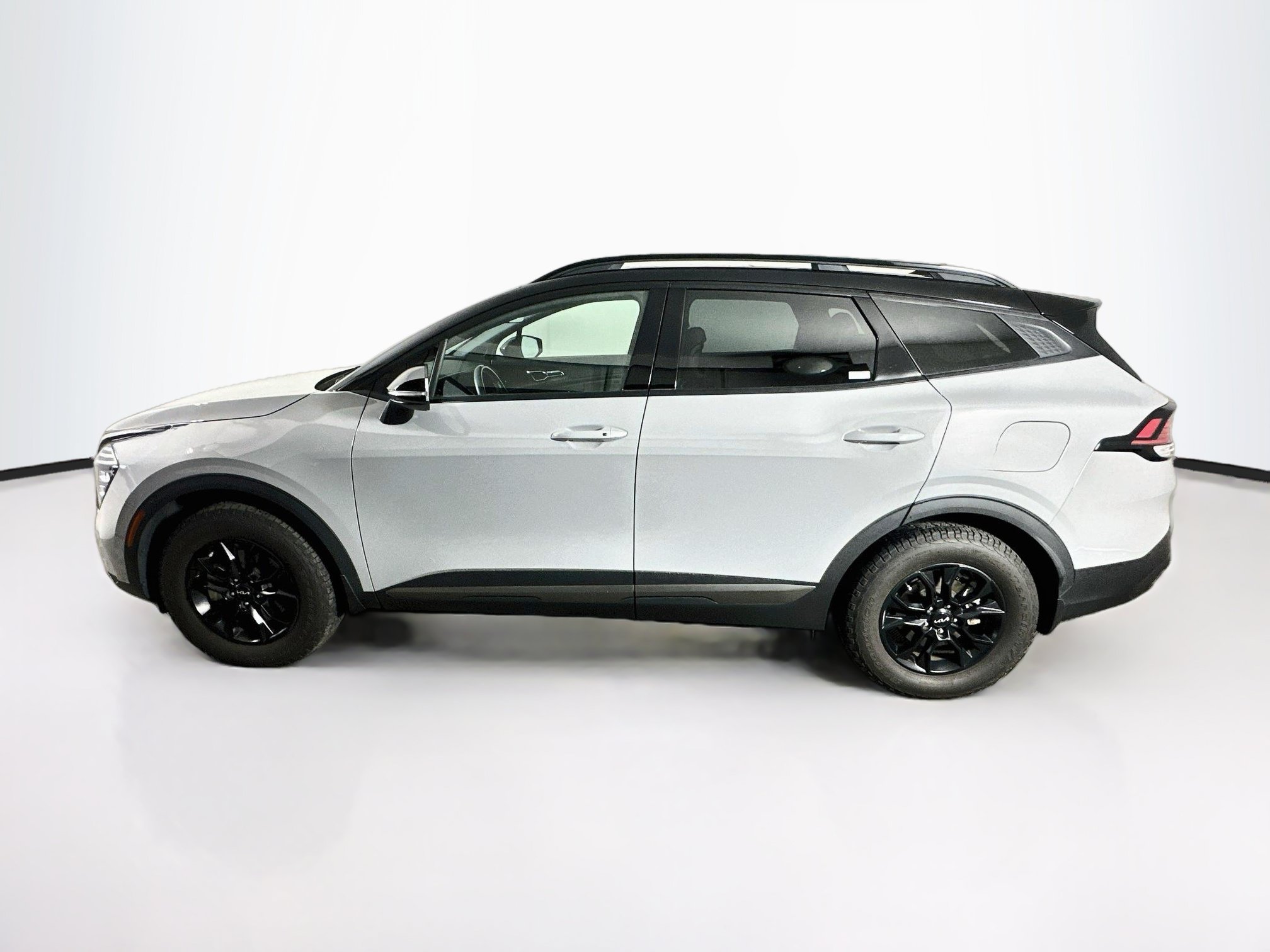 Used 2024 Kia Sportage X-Pro AWD/4WD image 4
