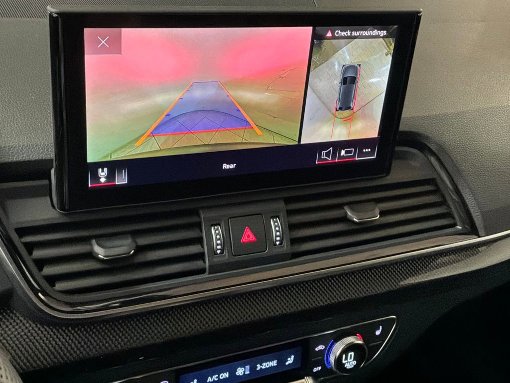 Used 2023 Audi SQ5 Premium Plus w/ Premium Plus Package image 4