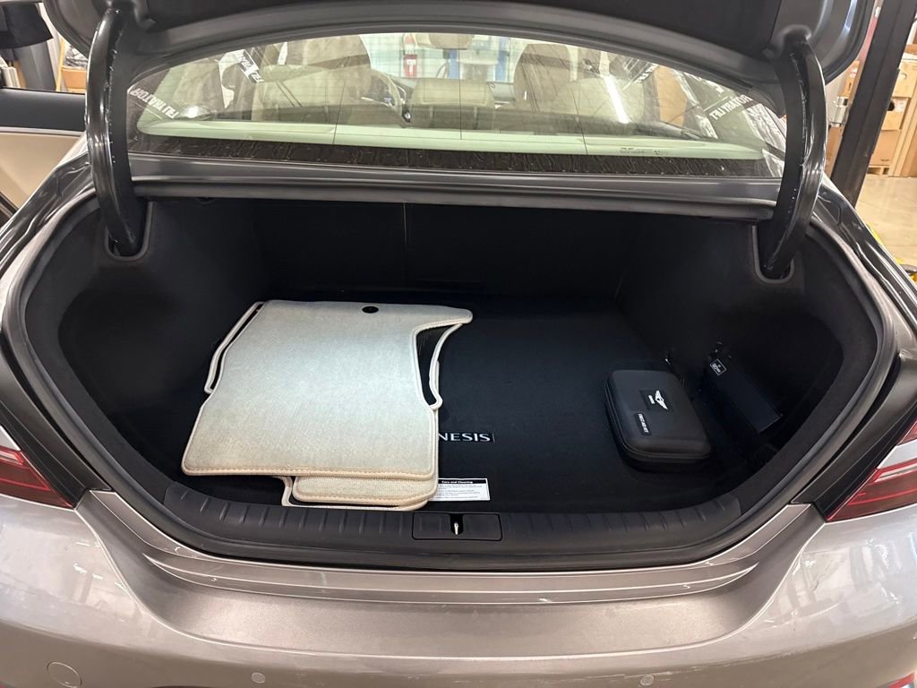 New 2026 Genesis G70 2.5T Prestige image 13