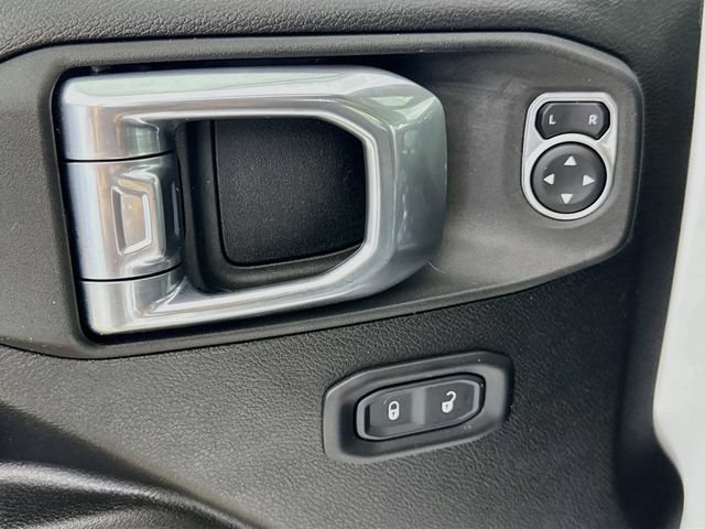 Used 2022 Jeep Wrangler Unlimited Sport AWD/4WD image 22