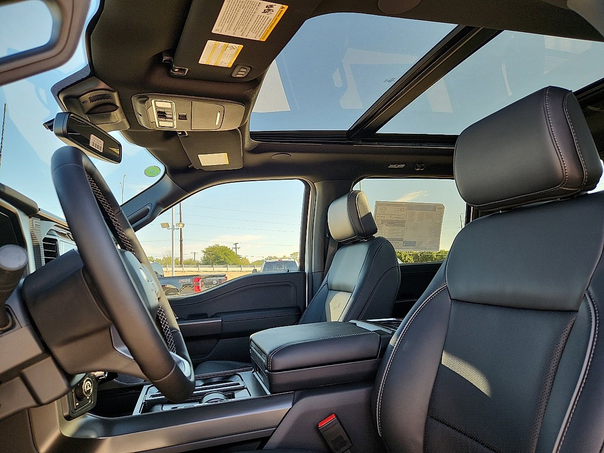 New 2025 Ford F150 Lariat w/ Equipment Group 502A High image 7