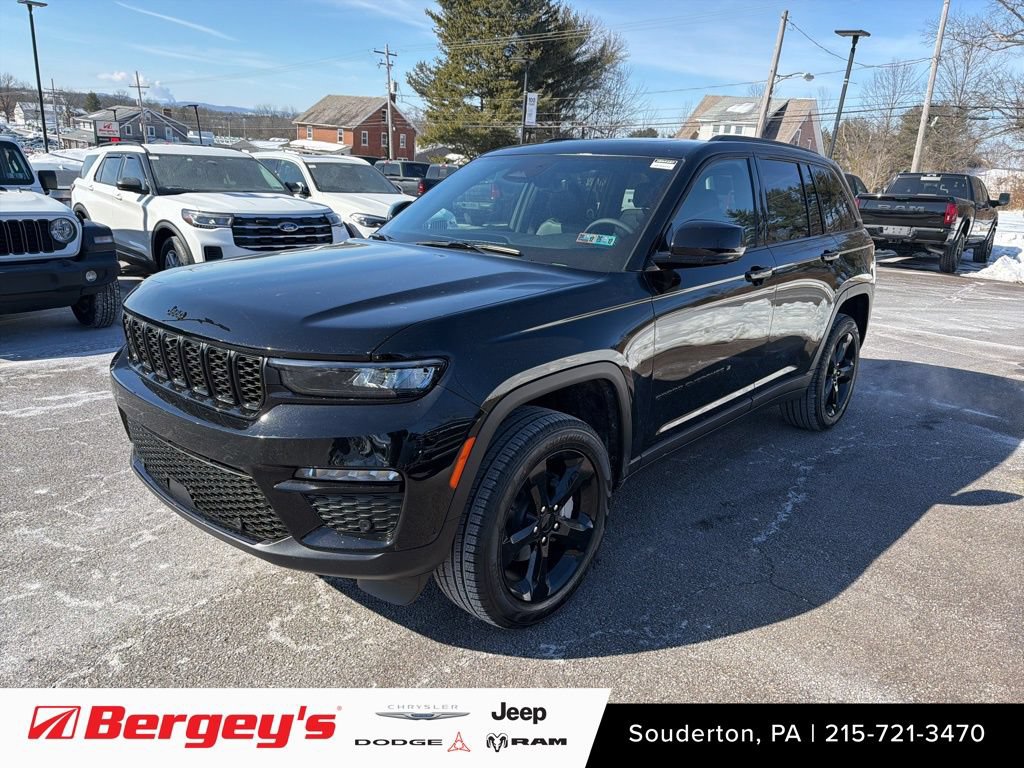 New 2025 Jeep Grand Cherokee Limited w/ Luxury Tech Group II AWD/4WD image 1