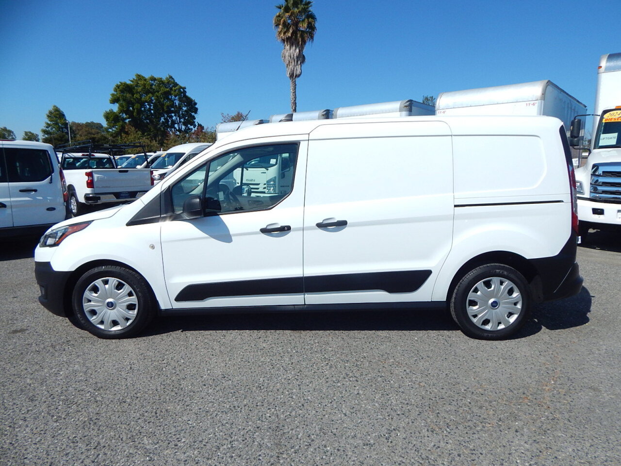 Used 2023 Ford Transit Connect XL FWD image 5