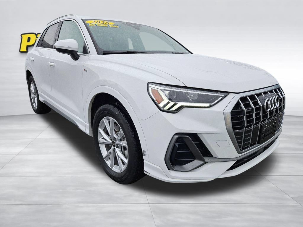 Used 2025 Audi Q3 2.0T Premium AWD/4WD image 7