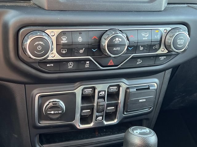 Used 2019 Jeep Wrangler Unlimited Sport S AWD/4WD image 25