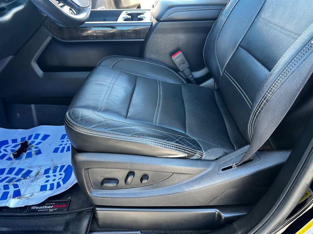 Used 2015 GMC Sierra 2500 Denali w/ Duramax Plus Package image 23