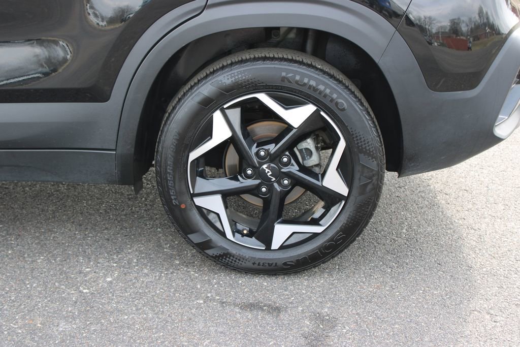 Used 2025 Kia Seltos S image 18