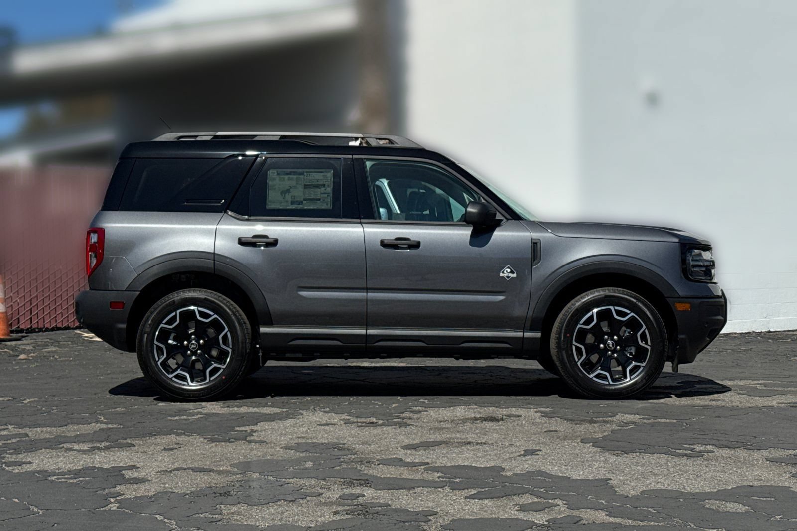 New 2026 Ford Bronco Sport Outer Banks w/ Outer Banks Tech Package+ AWD/4WD image 2