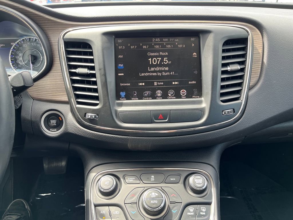 Used 2015 Chrysler 200 C w/ Navigation & Sound Group I FWD image 24
