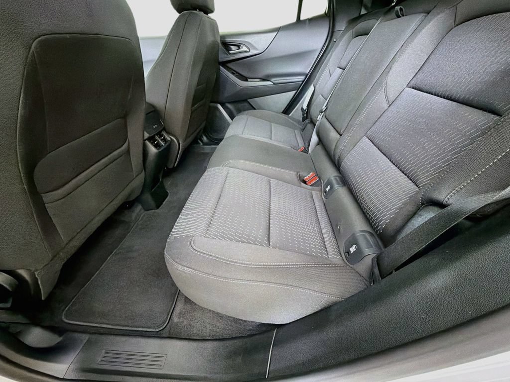 Used 2026 Chevrolet Equinox LT FWD image 25