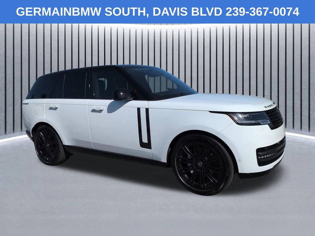 Used 2022 Land Rover Range Rover SE AWD/4WD image 3