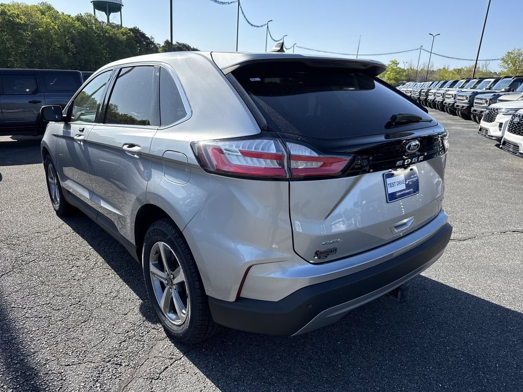 Used 2023 Ford Edge SEL w/ Convenience Package AWD/4WD image 5