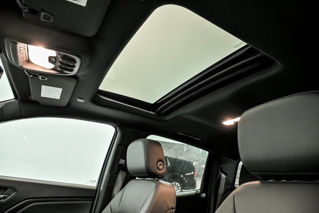 New 2026 GMC Canyon Elevation w/ Convenience Package image 8