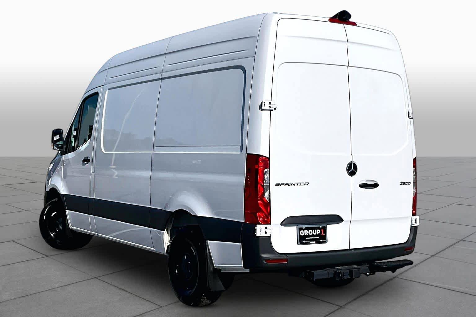 New 2025 Mercedes-Benz Sprinter 2500 image 12