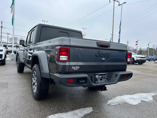 New 2025 Jeep Gladiator Sport AWD/4WD image 5