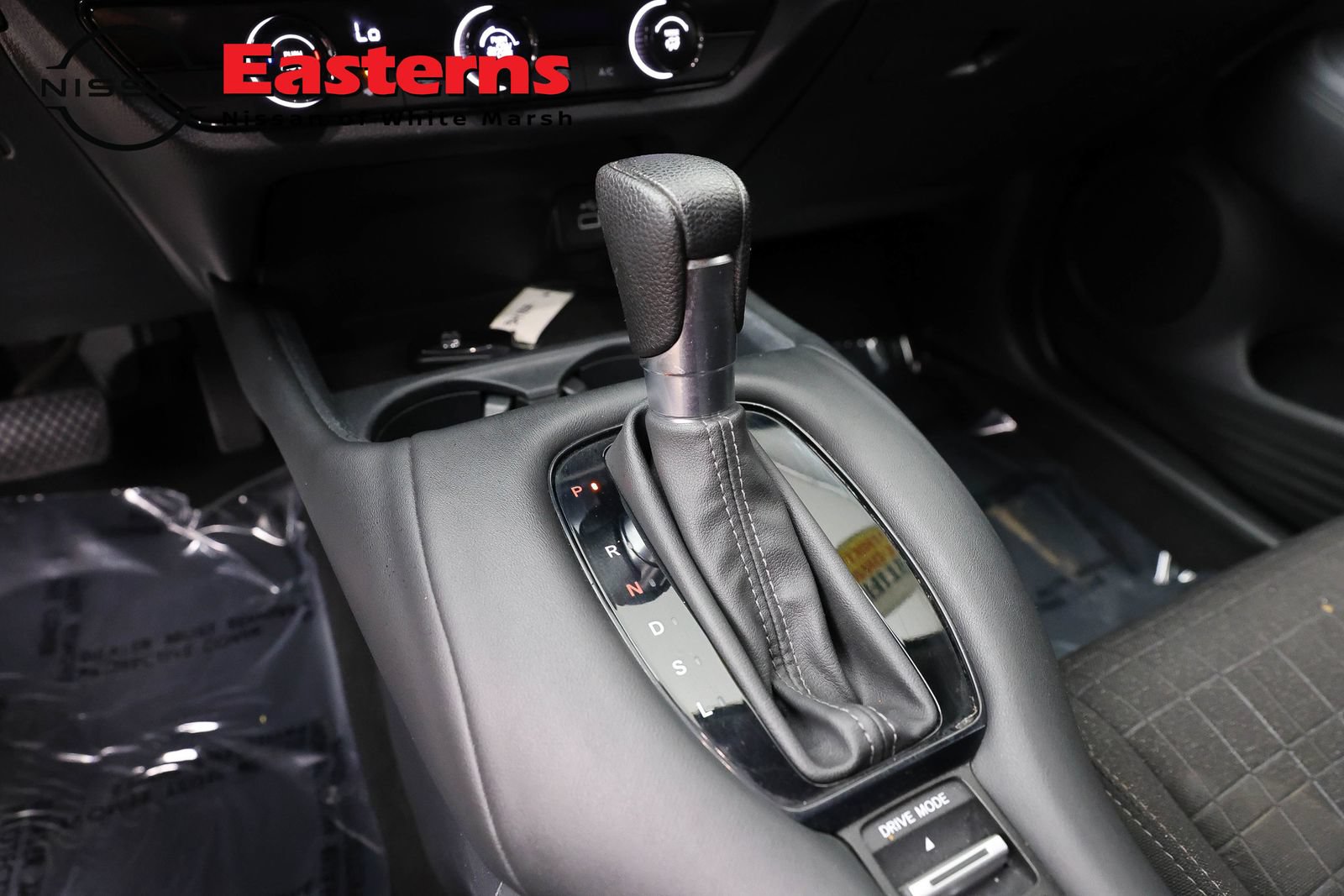 Used 2024 Honda HR-V LX image 12