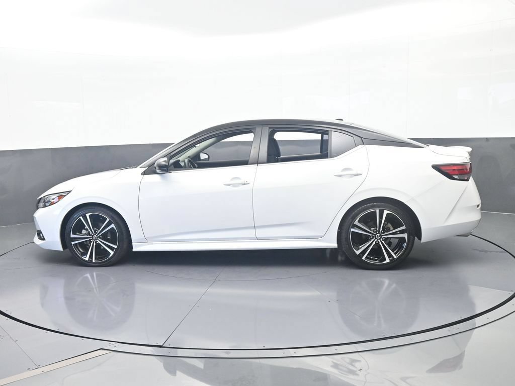 Used 2021 Nissan Sentra SR FWD image 3