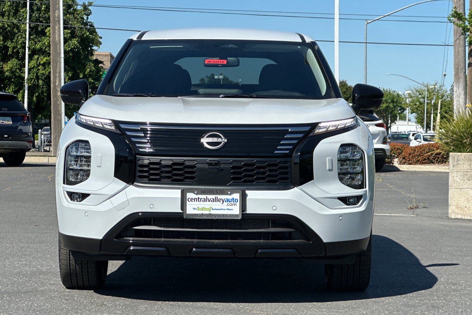New 2026 Nissan Rogue SL image 9