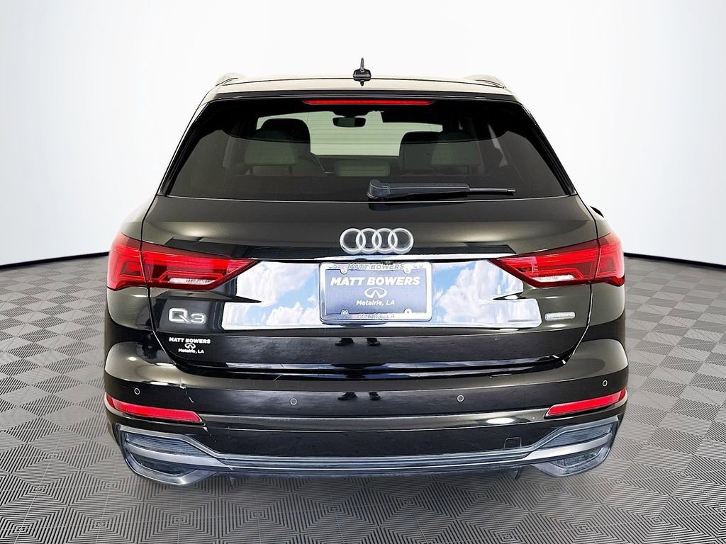 Used 2021 Audi Q3 2.0T Premium Plus w/ Premium Plus Package image 6