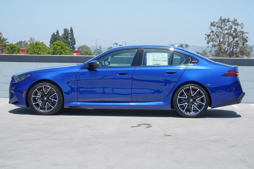 New 2026 BMW M5 w/ Executive Package AWD/4WD image 4