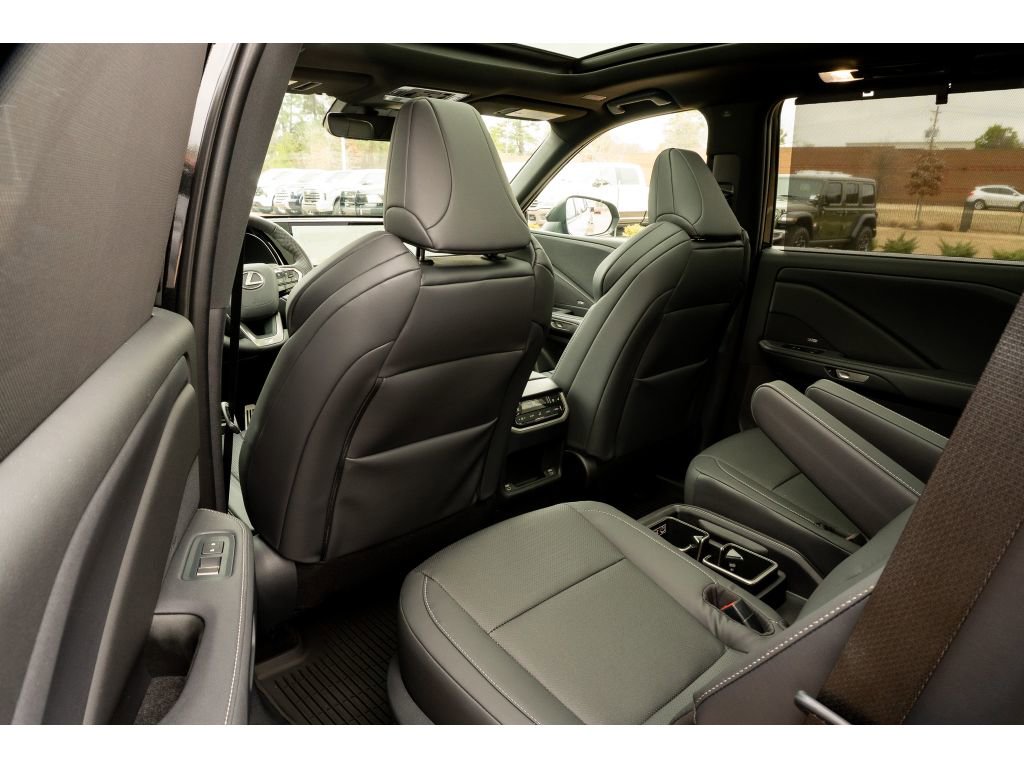 Used 2026 Lexus TX 350 AWD w/ Technology Package image 13