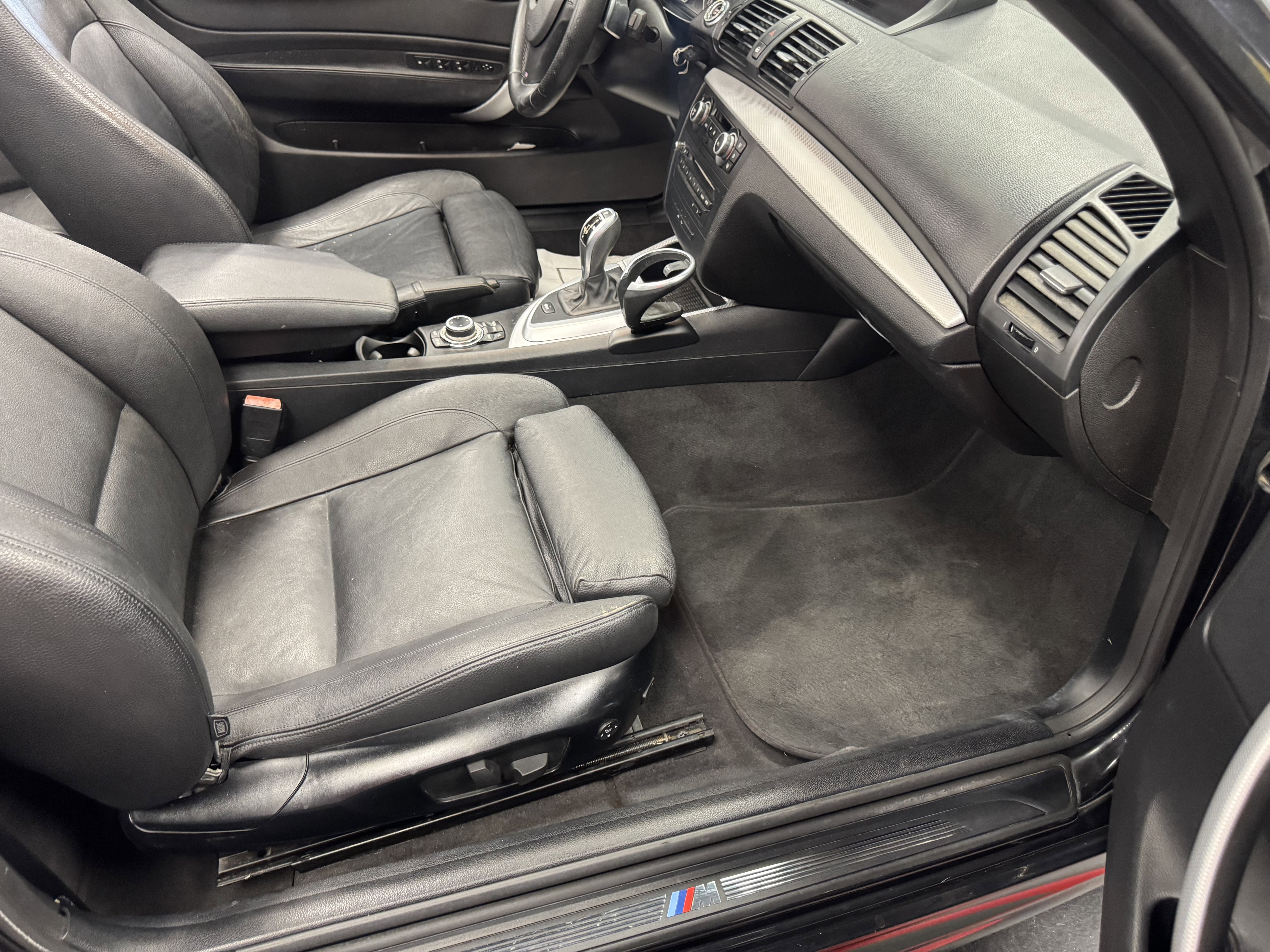 Used 2012 BMW 135i Convertible image 19