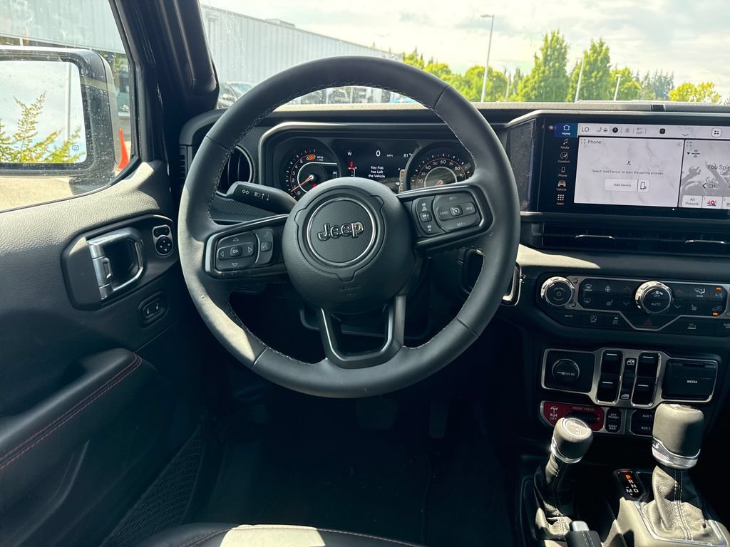 Used 2026 Jeep Wrangler Unlimited Rubicon AWD/4WD image 8