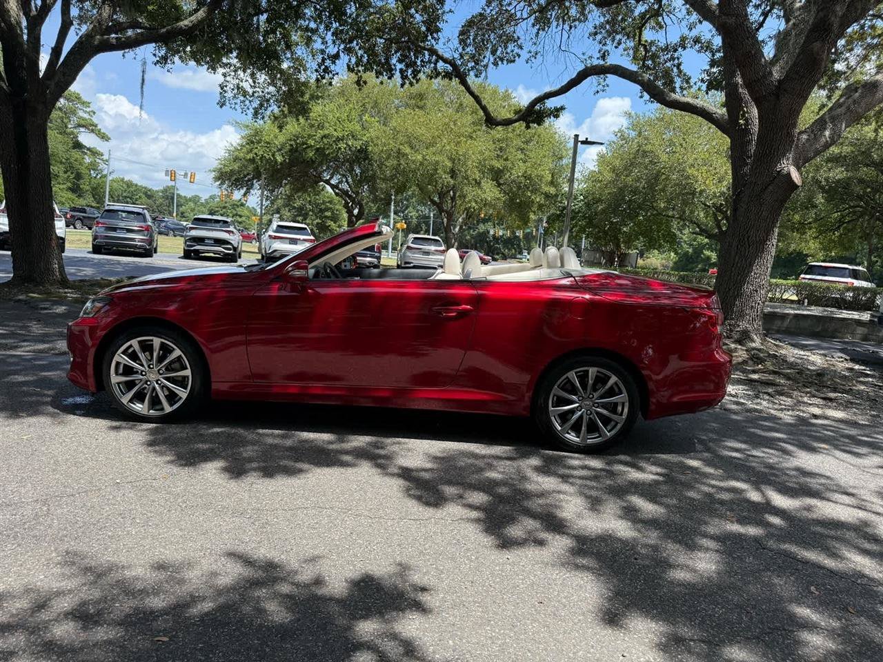 Used 2014 Lexus IS 250C w/ Navigation System Package RWD image 8