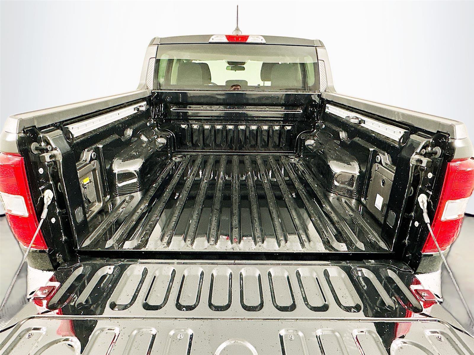 New 2026 Ford Maverick XLT w/ XLT Luxury Package image 25