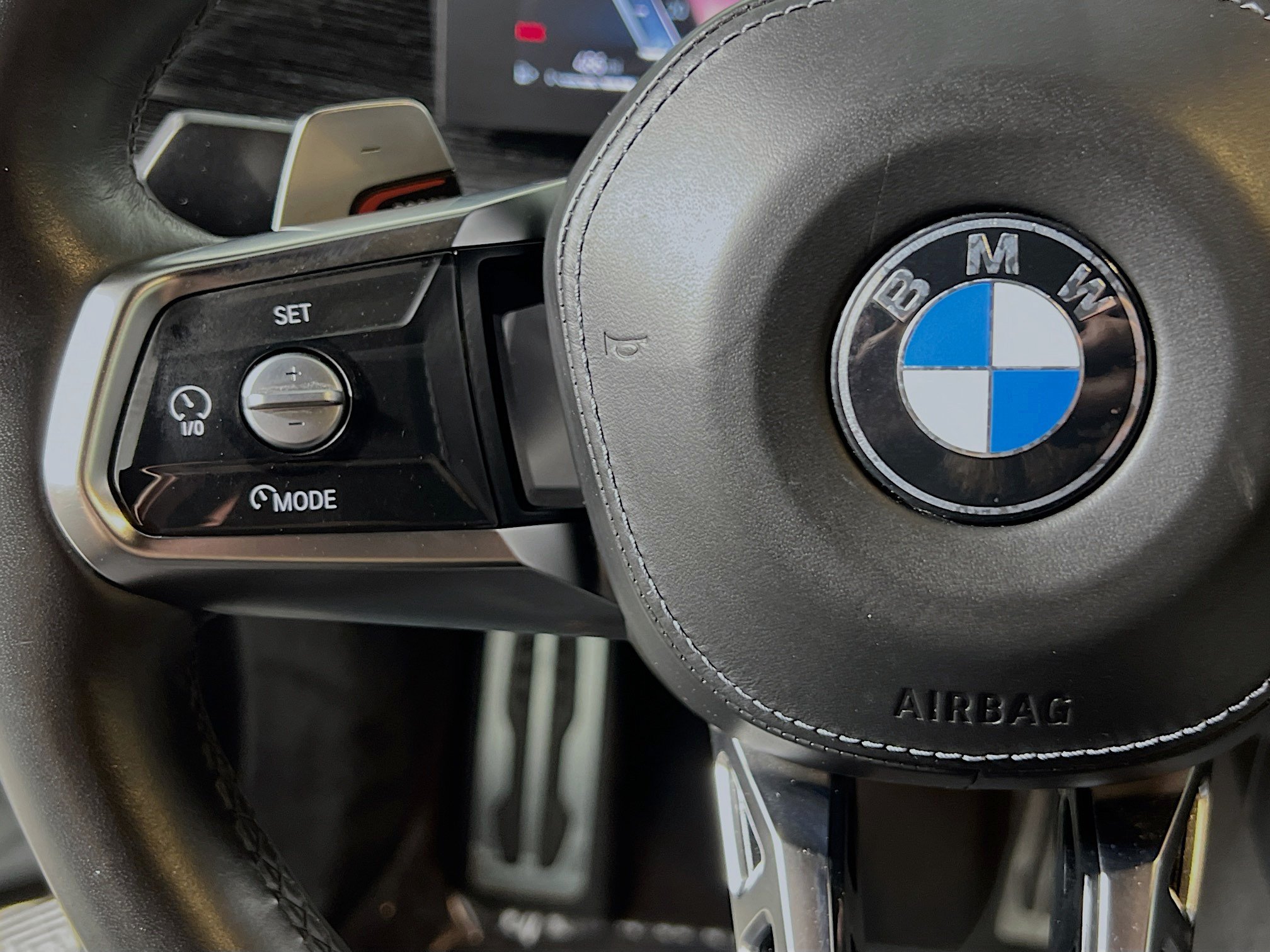 Used 2024 BMW 740i RWD image 19