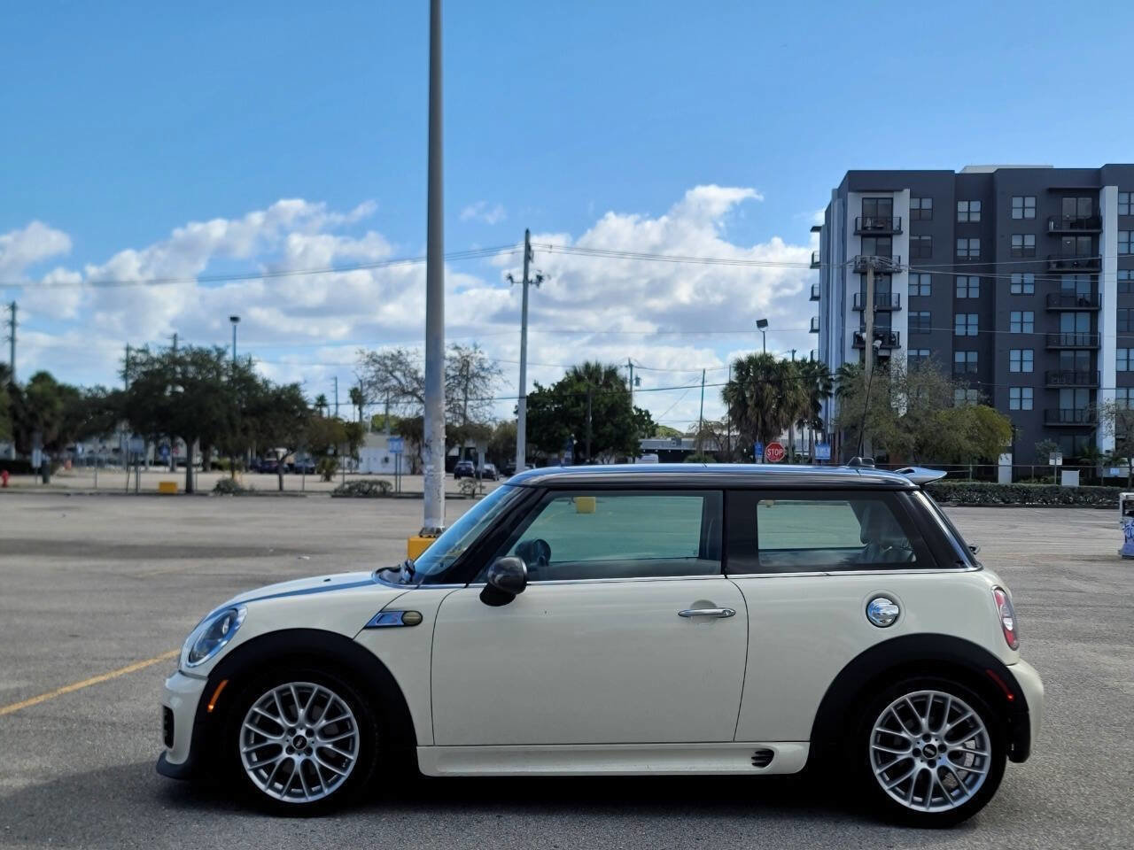 Used 2012 MINI Cooper S w/ John Cooper Works Pkg image 8