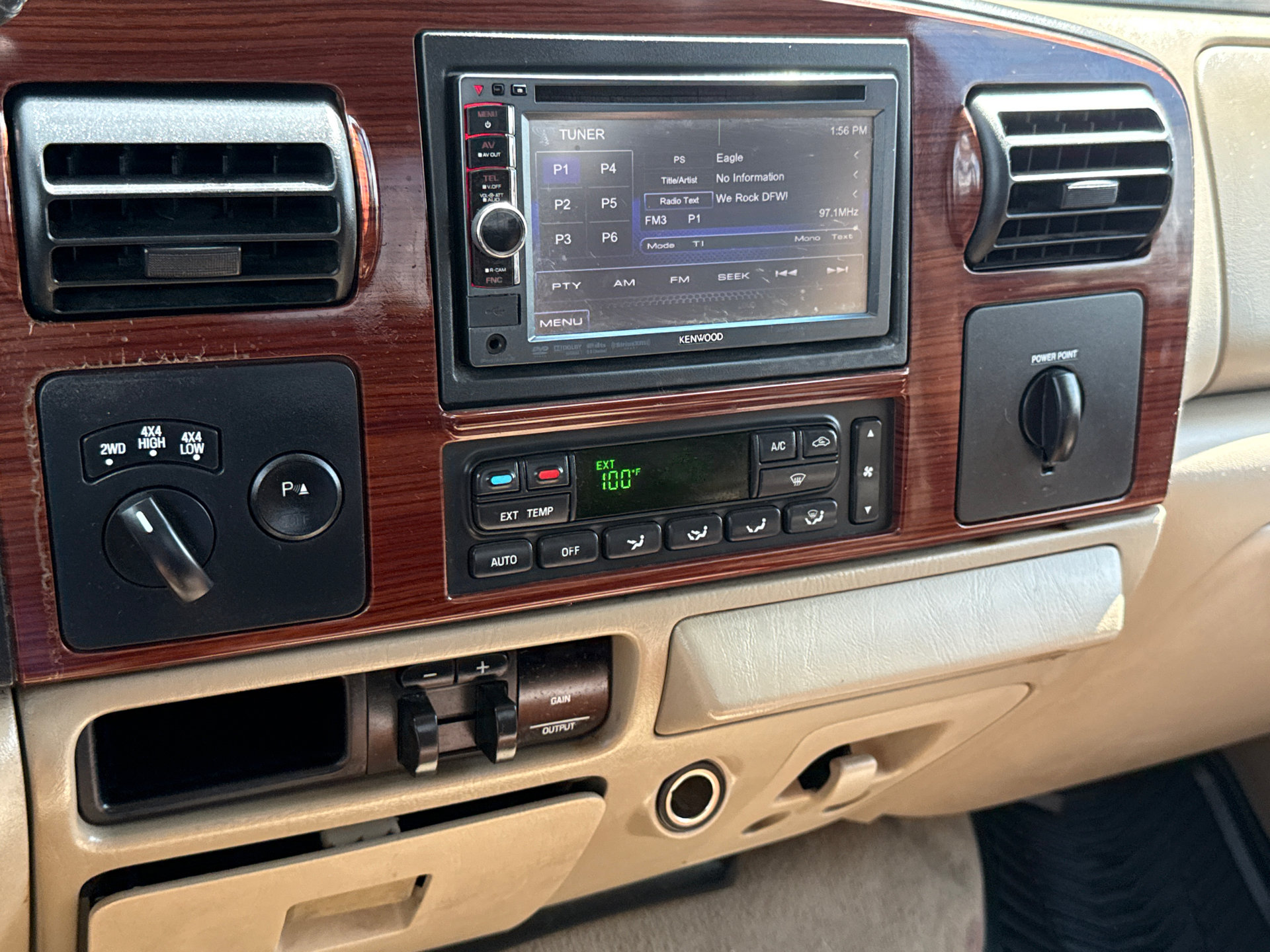 Used 2007 Ford F350 Lariat AWD/4WD image 25