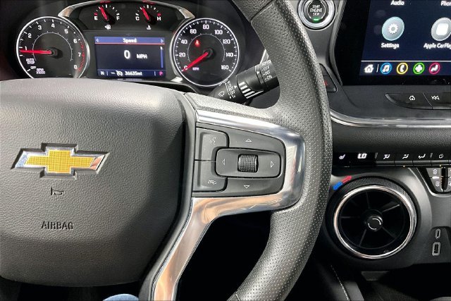Used 2024 Chevrolet Blazer LT w/ Convenience Package FWD image 12