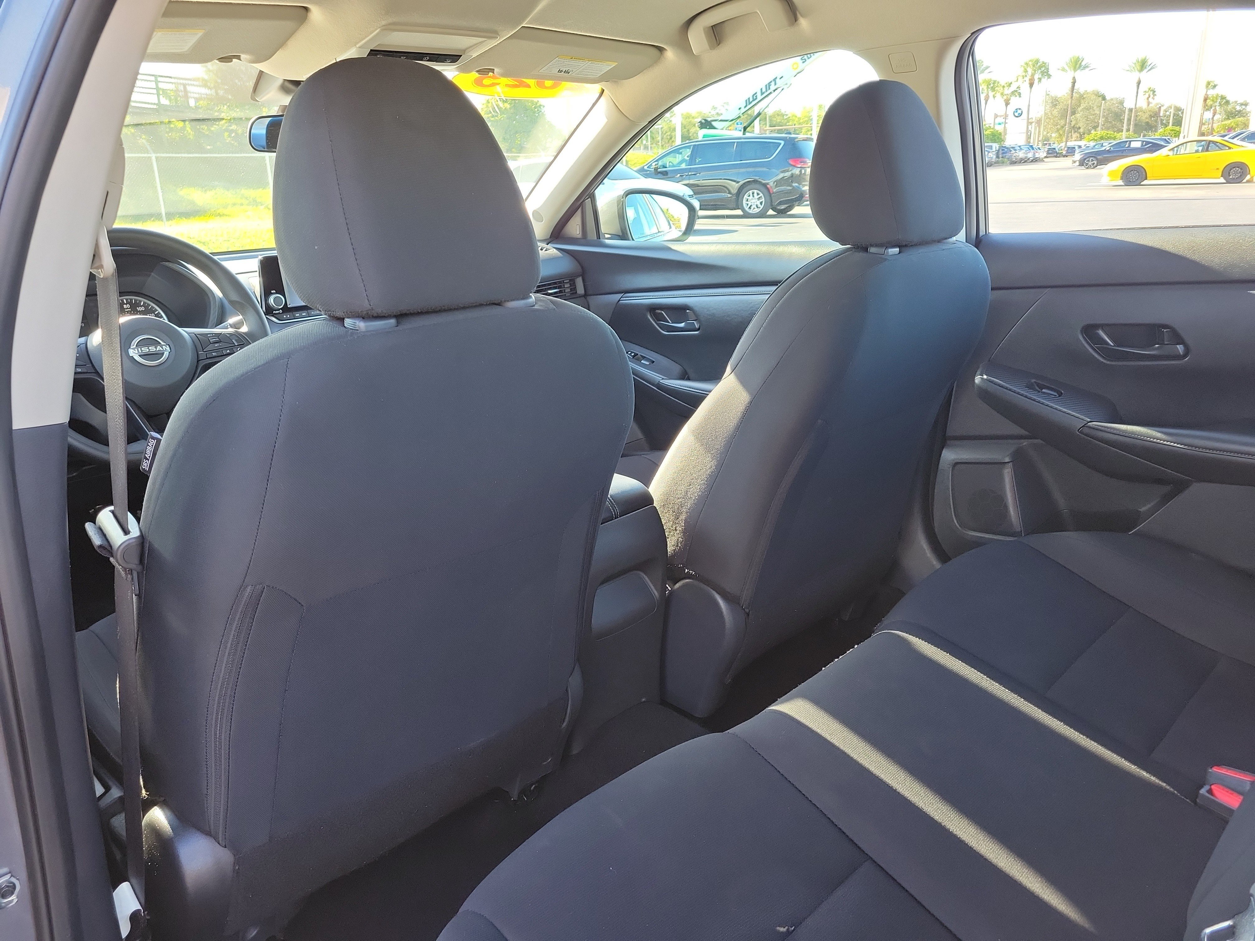 Used 2025 Nissan Sentra S FWD image 10
