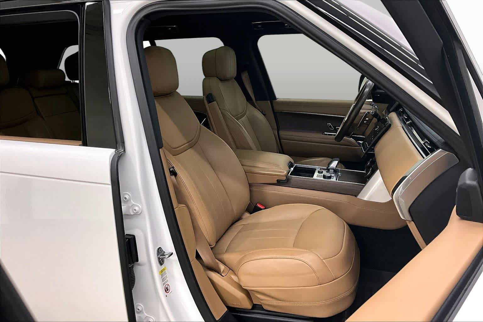 Used 2023 Land Rover Range Rover SE AWD/4WD image 9