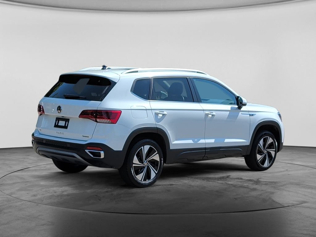 Used 2024 Volkswagen Taos SE AWD/4WD image 7