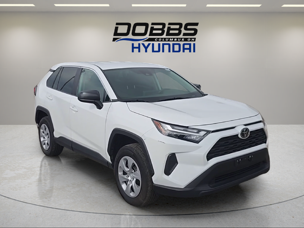 Used 2025 Toyota RAV4 LE AWD/4WD image 7