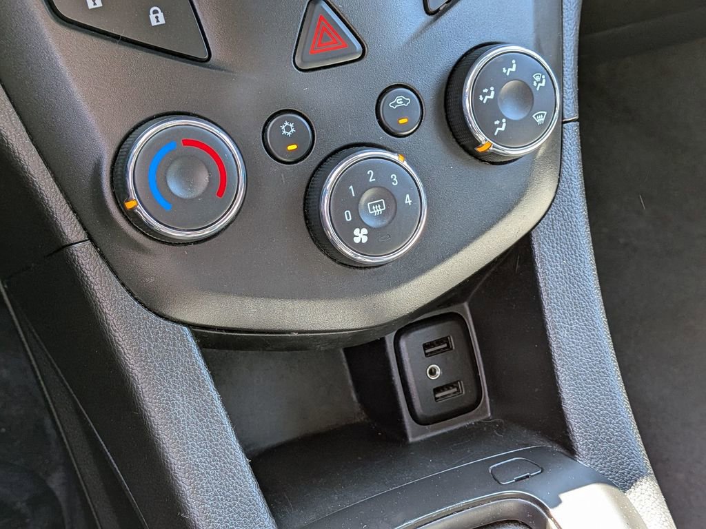 Used 2020 Chevrolet Sonic LT FWD image 17