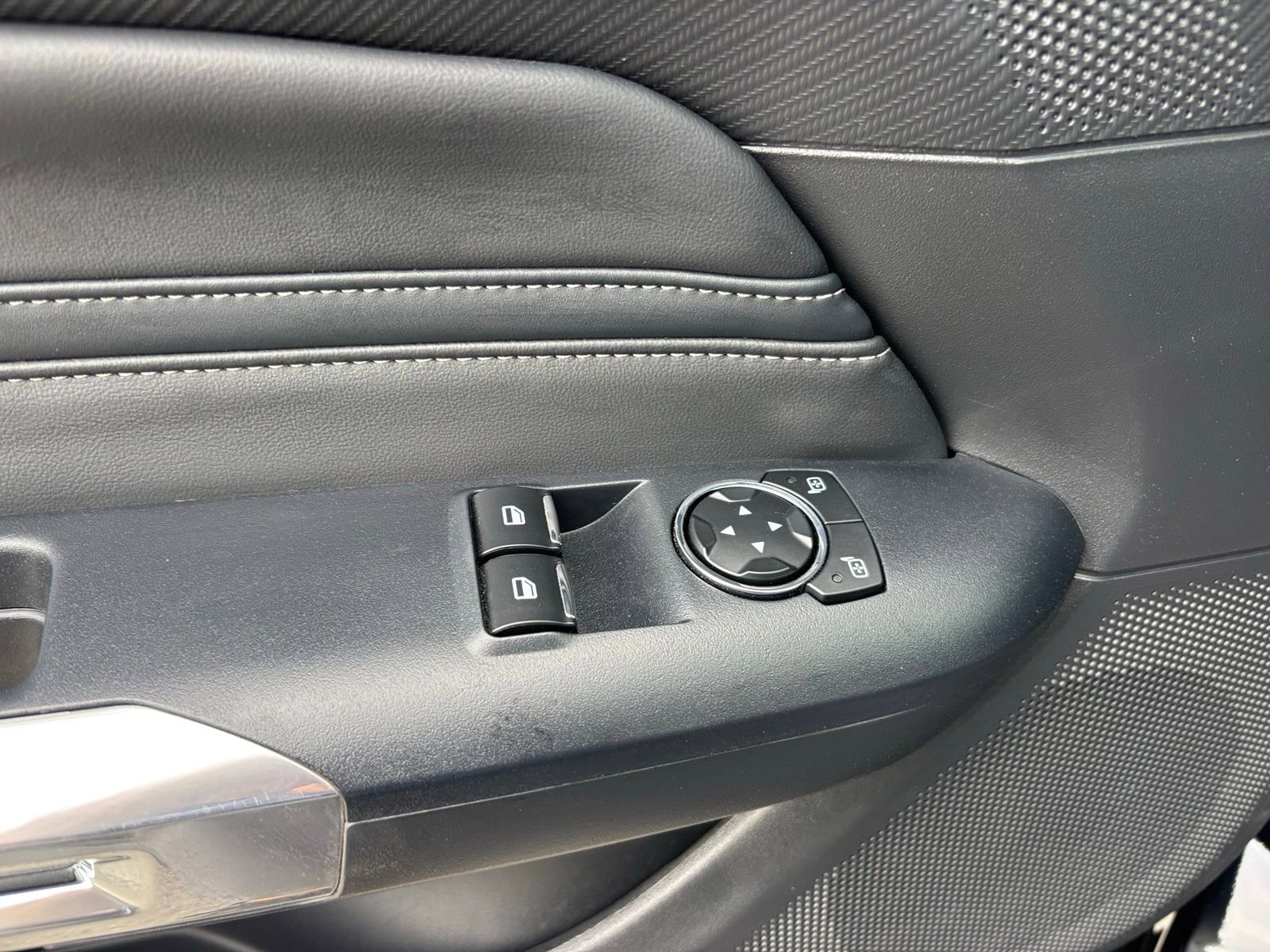 Used 2024 Ford Mustang GT Premium image 13