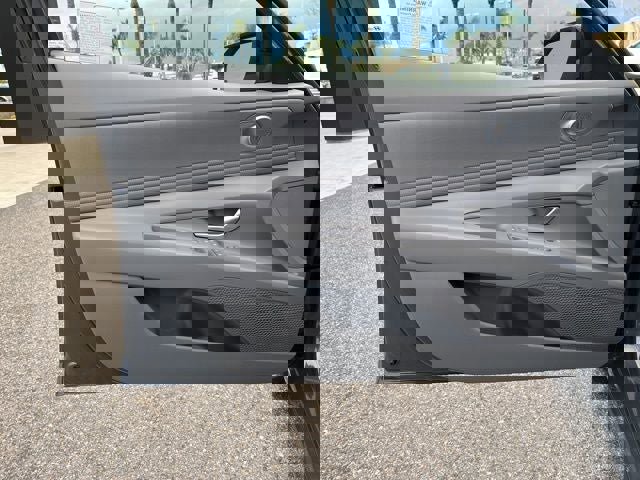 New 2026 Hyundai Elantra SEL Sport Premium image 12