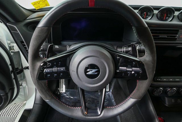 Used 2025 Nissan Z NISMO w/ Floor Mat Package image 8